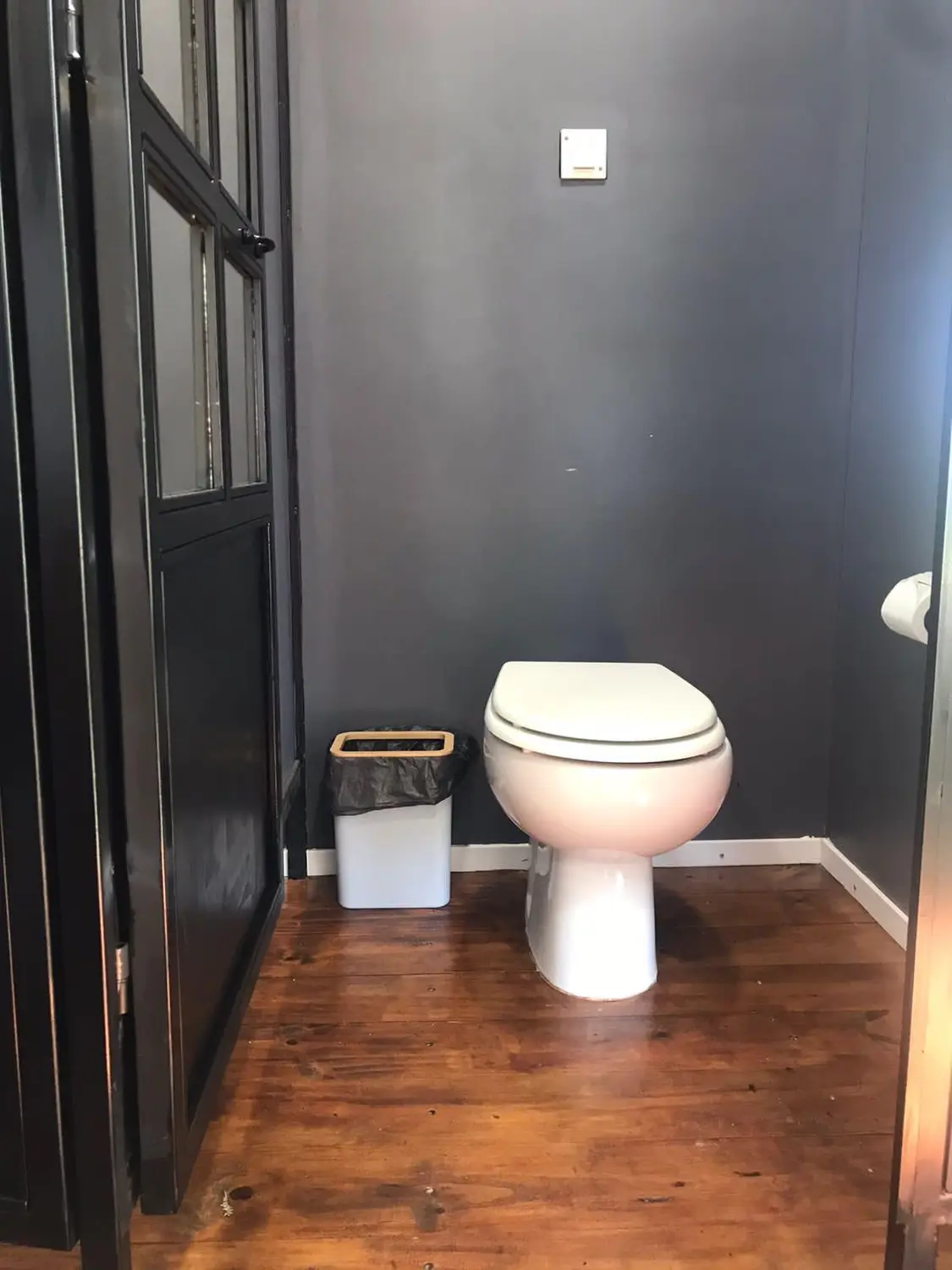 Baño sanitario VIP AQUALIS totalmente equipado