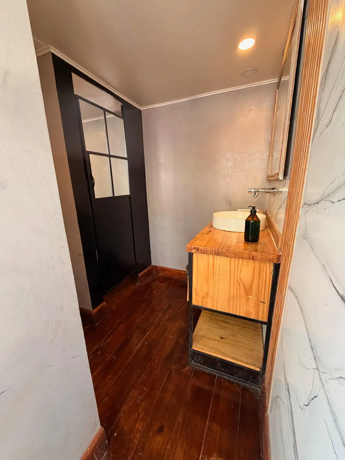 Baño sanitario VIP AQUALIS totalmente equipado